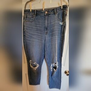 Women's Distressed Blue Jeans